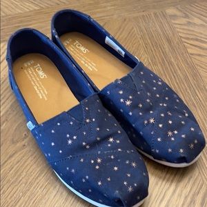 Toms shoes